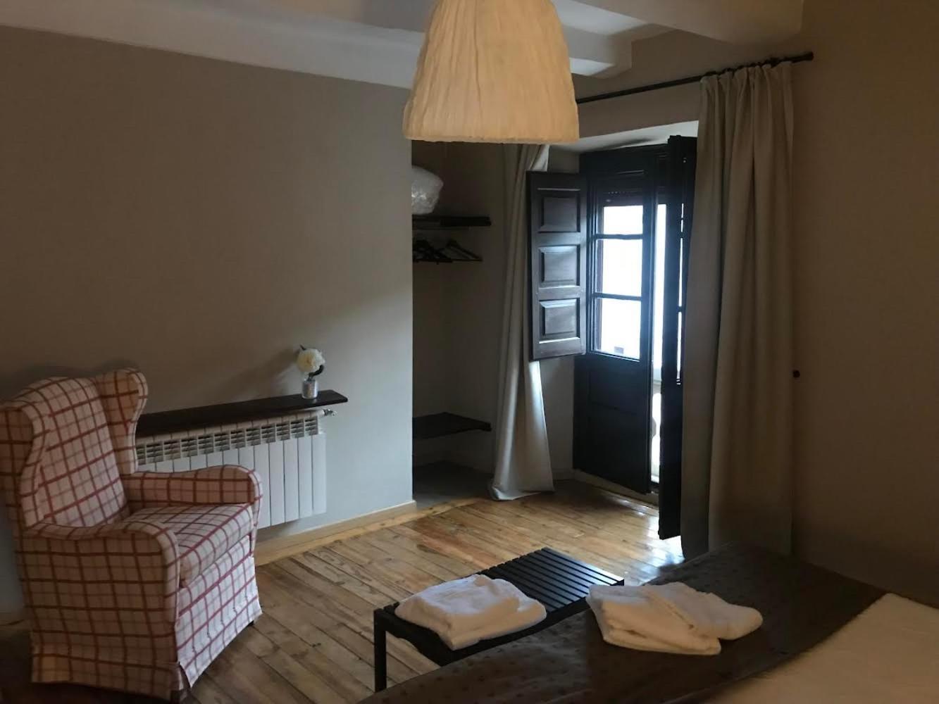 Casa Rural La Plaza Valoria la Buena Eksteriør bilde